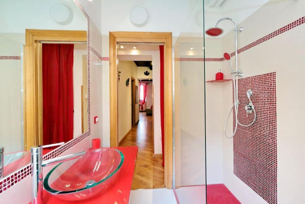 The Red Apartment Roma Dış mekan fotoğraf