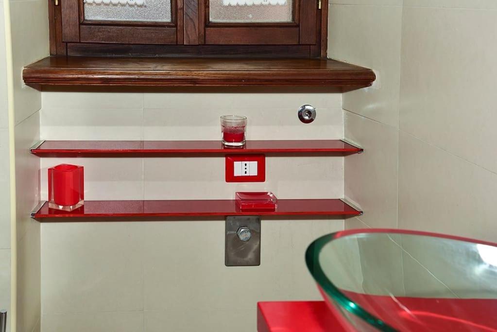 The Red Apartment Roma Dış mekan fotoğraf